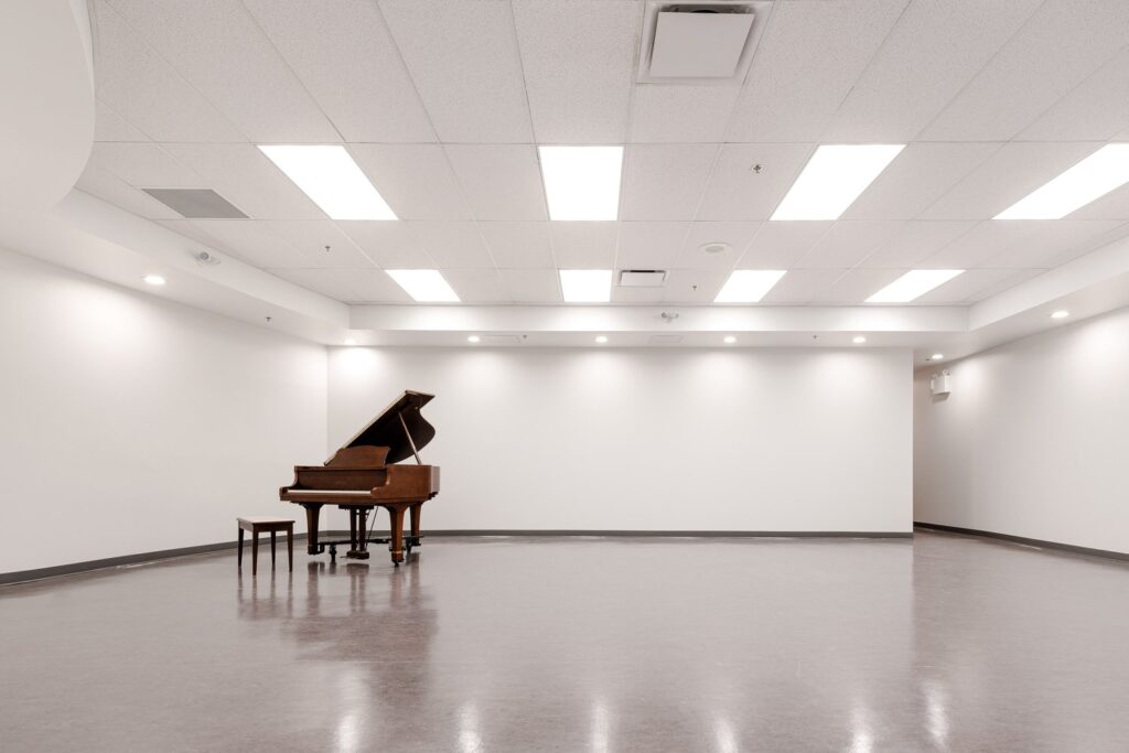 VxA-210709-KMAC-128-Media